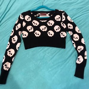 Cropped Skull Sweater